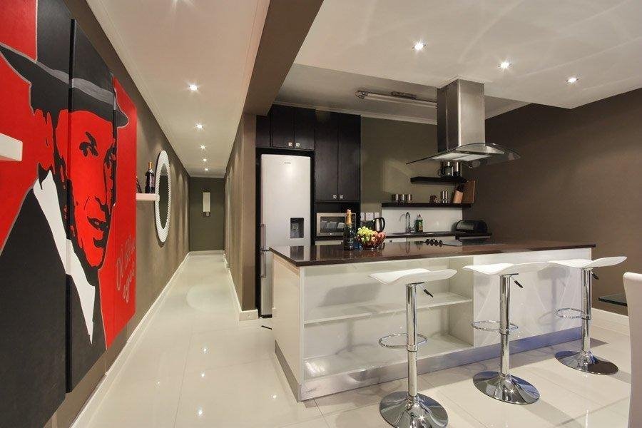 To Let 2 Bedroom Property for Rent in Vredehoek Western Cape